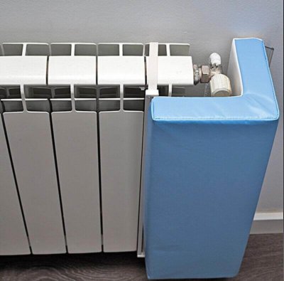 Protection-en-mousse-pour-radiateur-en-angle-droit